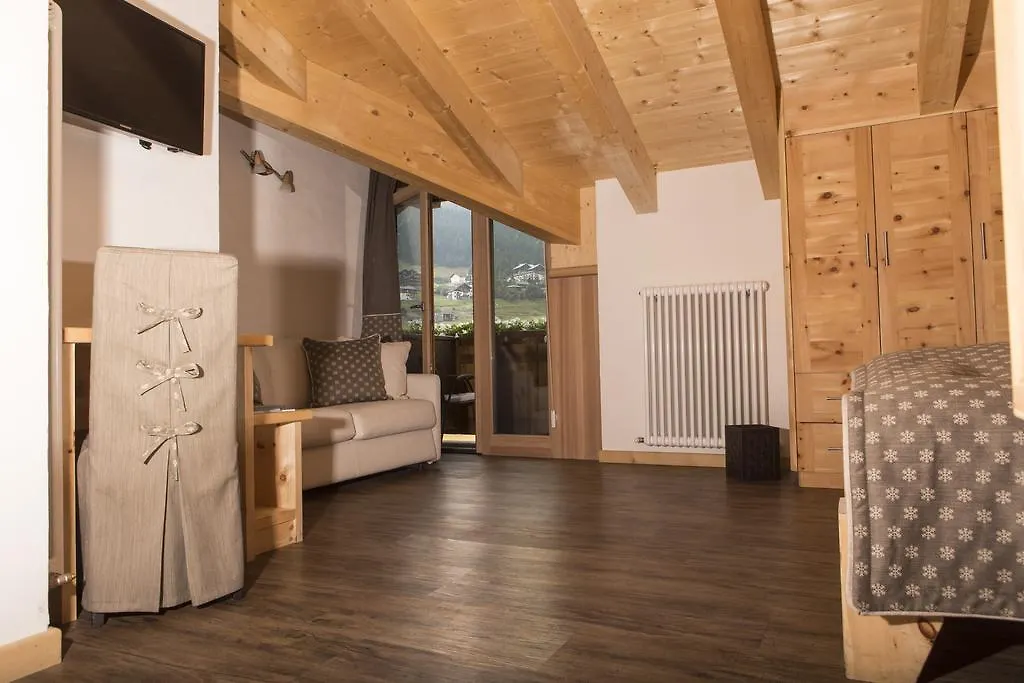 B&B The King Livigno Bed & Breakfast